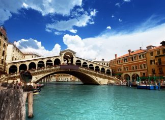 8 Martie la Venetia – 112 euro/ pers (4 nopti de cazare cu mic dejun inclus + zbor din Suceava)